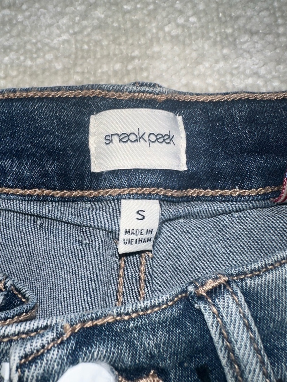 Sneak Peek Blue Denim Star-Appliqué Jean Shorts - Picture 3 of 4